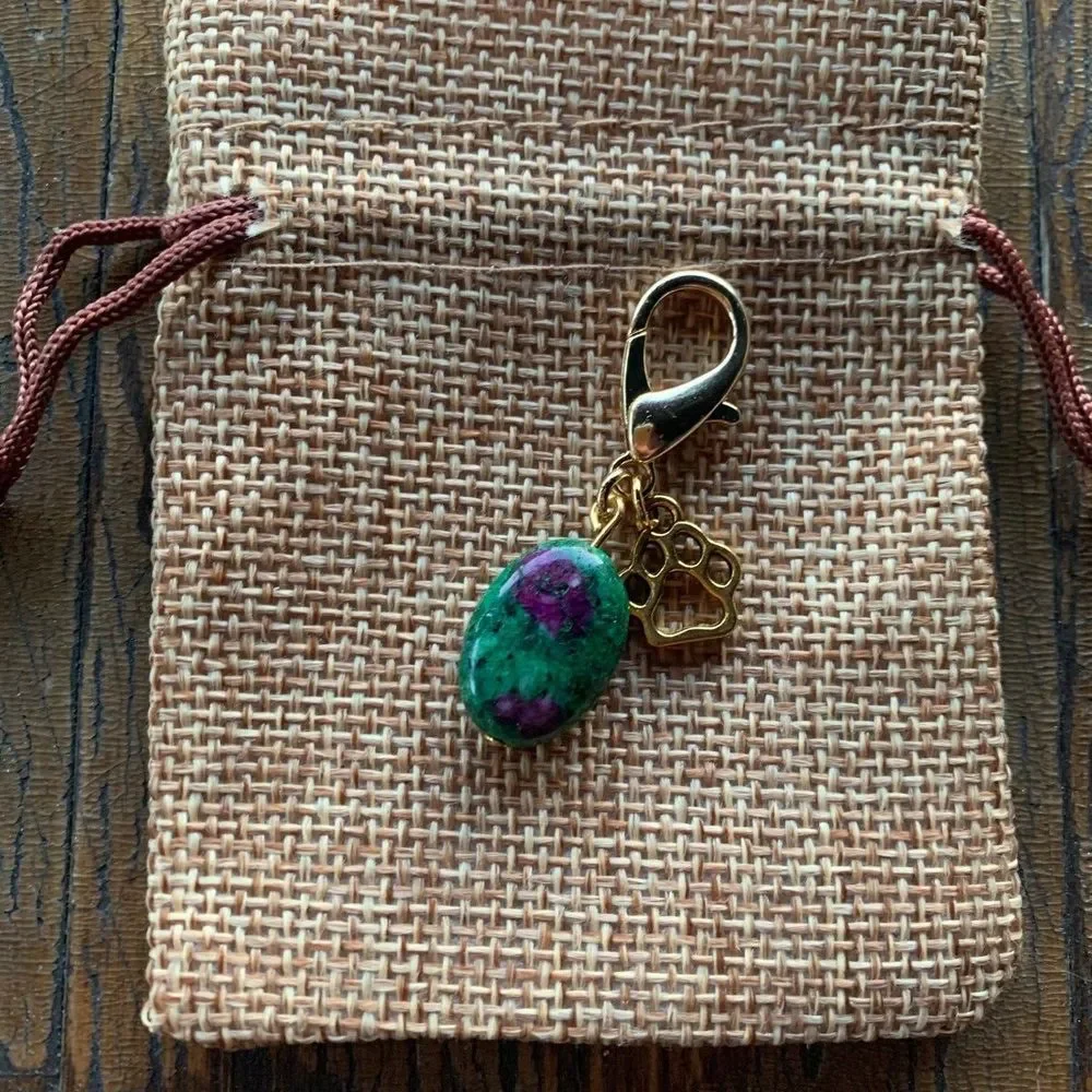 2/20$ Ruby Zoisite Pet Charm Crystal Pet Collar Dog Crystal Collar Charm